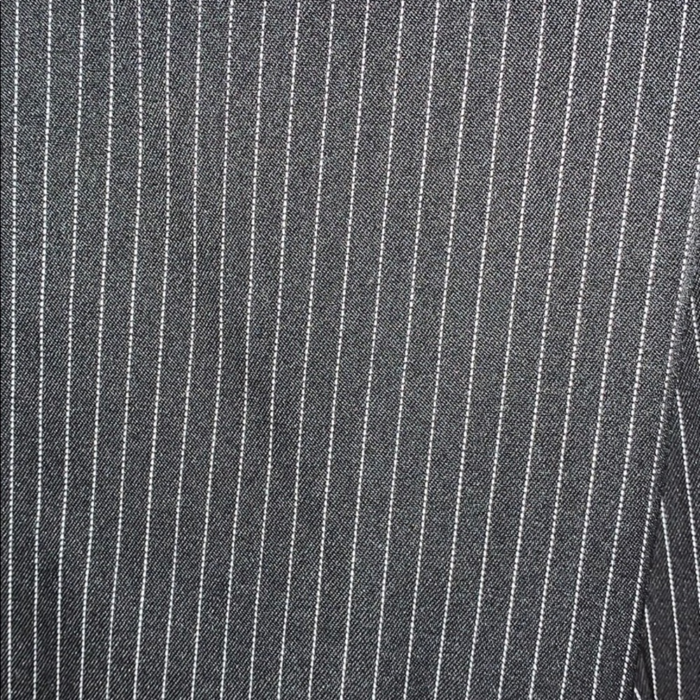 Pin strip pants - Picture 2 of 3